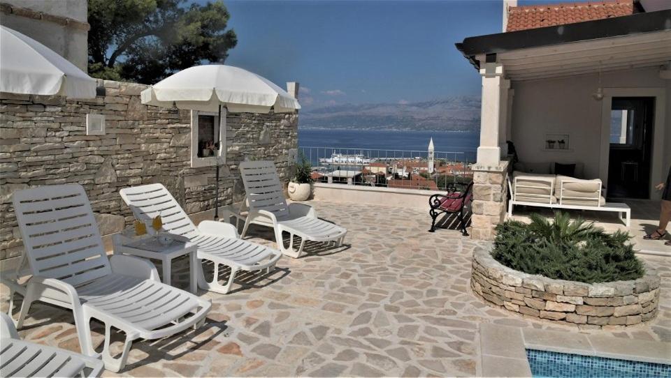 Villa Aries Supetar Eksteriør billede